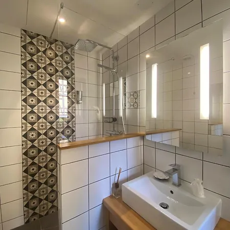 Au Cerf Hotel 3*