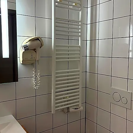 Hotell Au Cerf