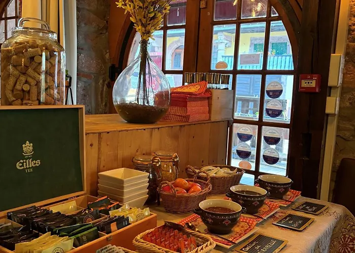 Au Cerf Hotel Riquewihr